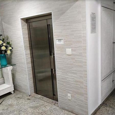 Apartamento Otima Localizacao グァルジャー エクステリア 写真